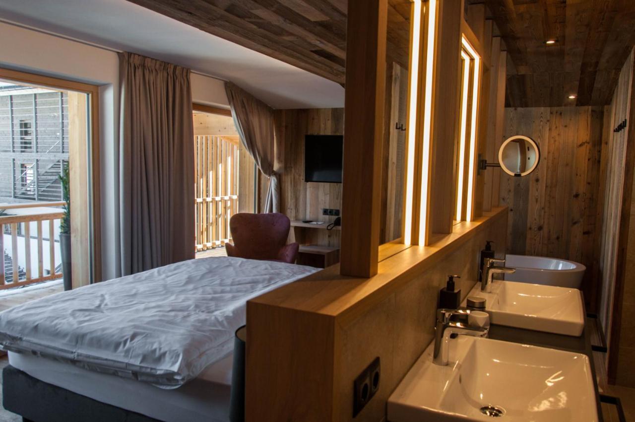 Hotel Andermax Innichen Buitenkant foto